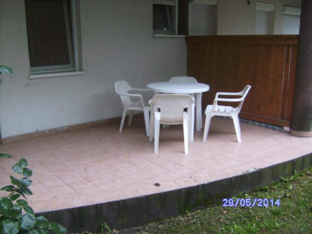 Szemesi Villa Balatonszarszo Zimmer foto