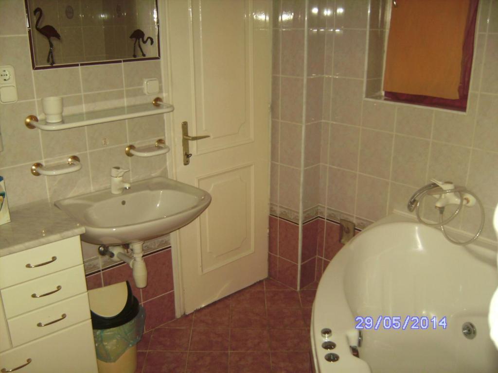 Szemesi Villa Balatonszarszo Zimmer foto