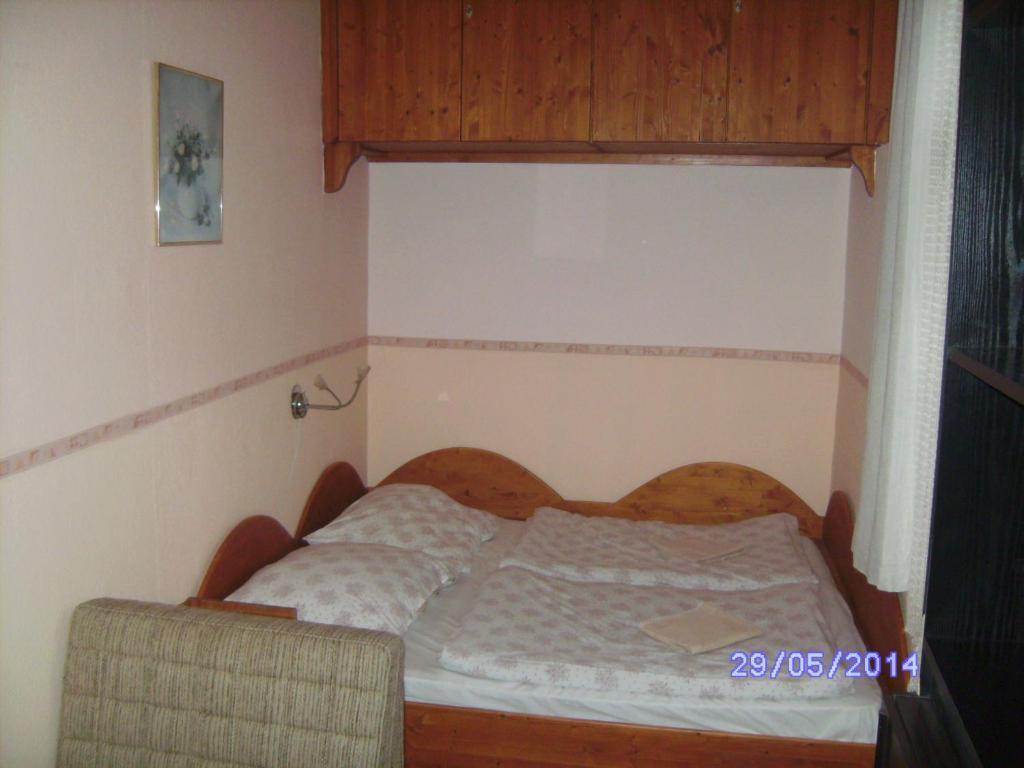 Szemesi Villa Balatonszarszo Zimmer foto