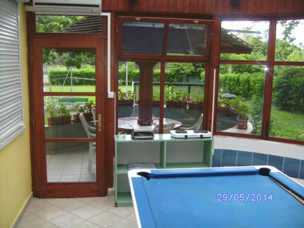 Szemesi Villa Balatonszarszo Zimmer foto